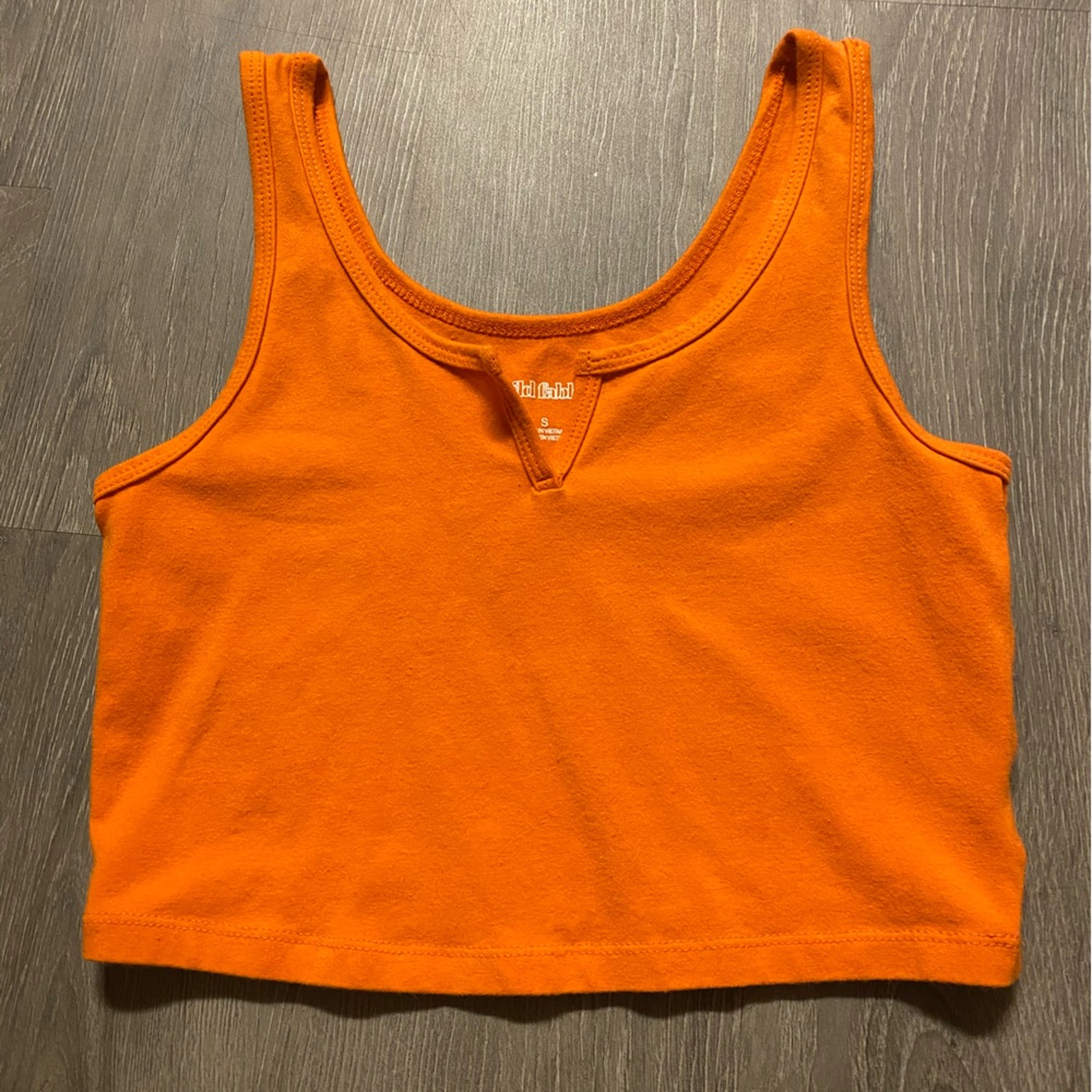 Cropped tank top